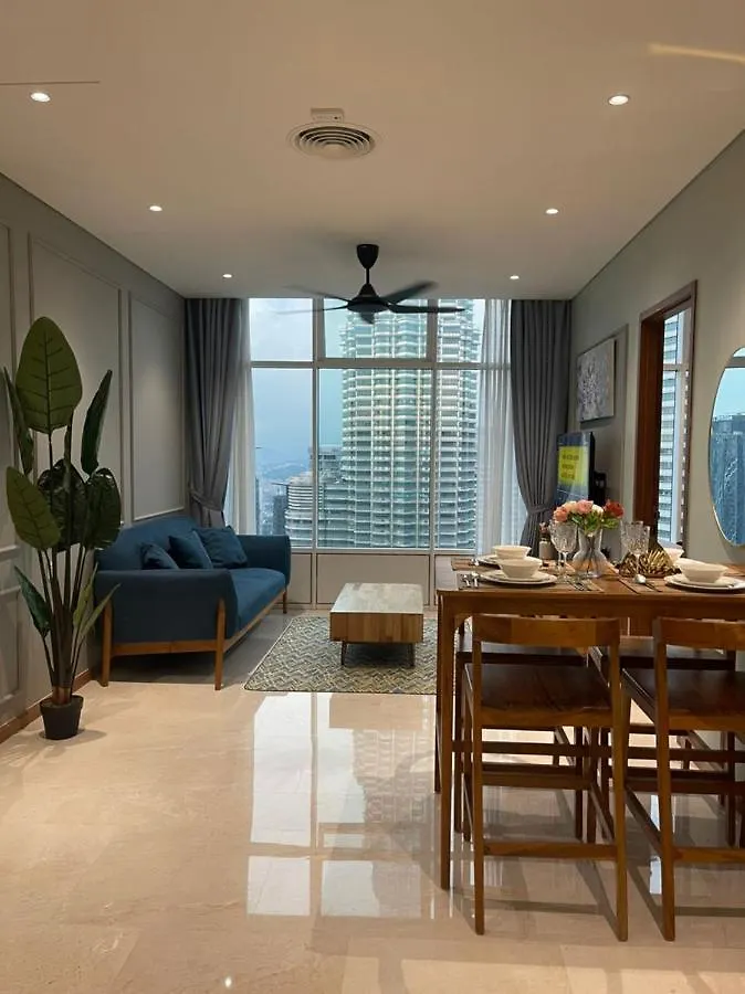 Apartment Sky Suites Klcc View Kuala Lumpur Ma­lay­sia